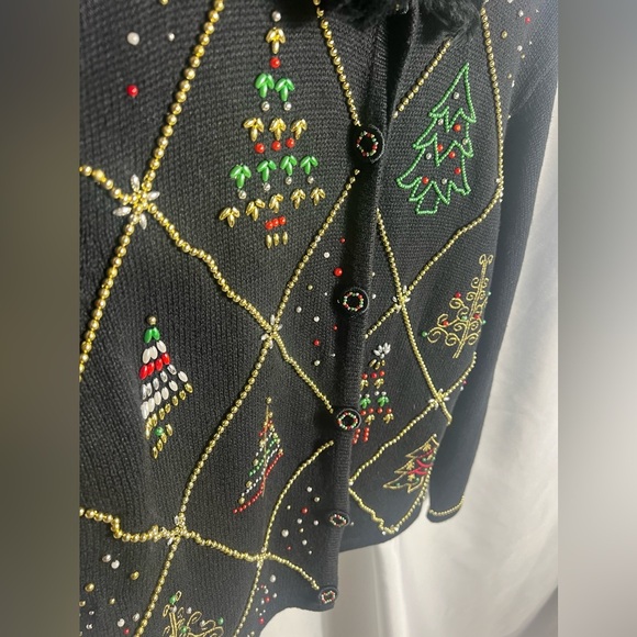 Dealers & Damons Vintage Faux Fur Collar Christmas Button Cardigan Beaded Size L - Picture 2 of 9